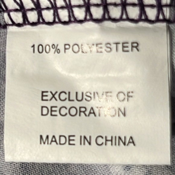 Women’s Top 2X Purple White Floral Short Sleeves - Picture 10 of 14